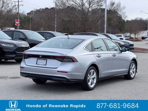 New 2026 Honda Accord LX image 10