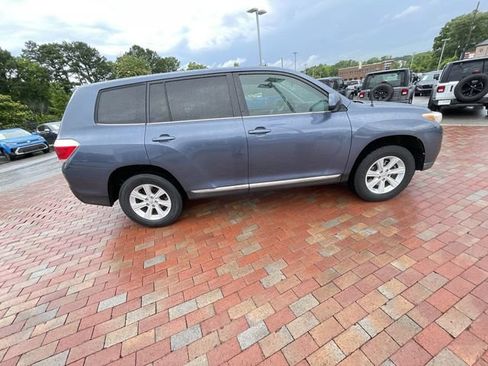 Used 2011 Toyota Highlander 4WD image 37