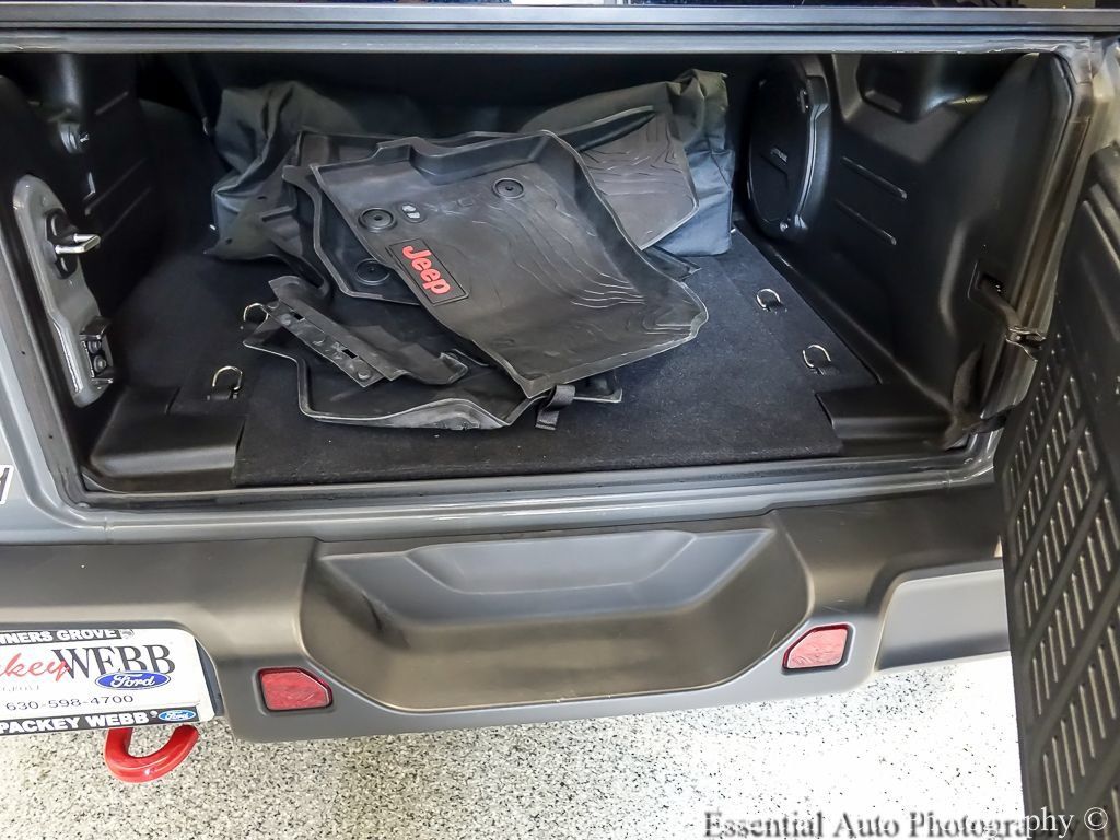 Used 2018 Jeep Wrangler Unlimited Rubicon AWD/4WD image 21
