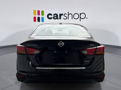 Used 2023 Nissan Altima 2.5 SV AWD/4WD image 4