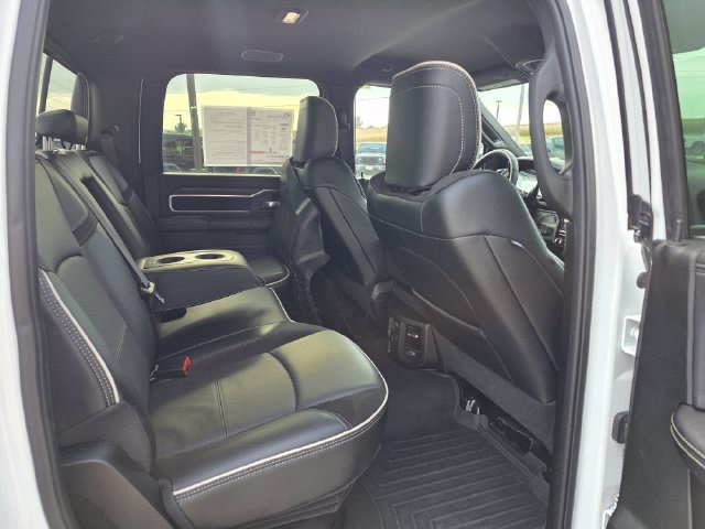 Used 2025 RAM 2500 Laramie AWD/4WD image 12