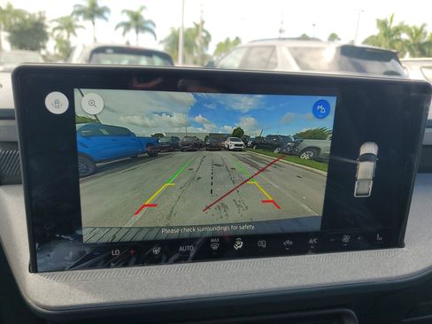 New 2025 Ford Maverick XLT w/ XLT Luxury Package image 18