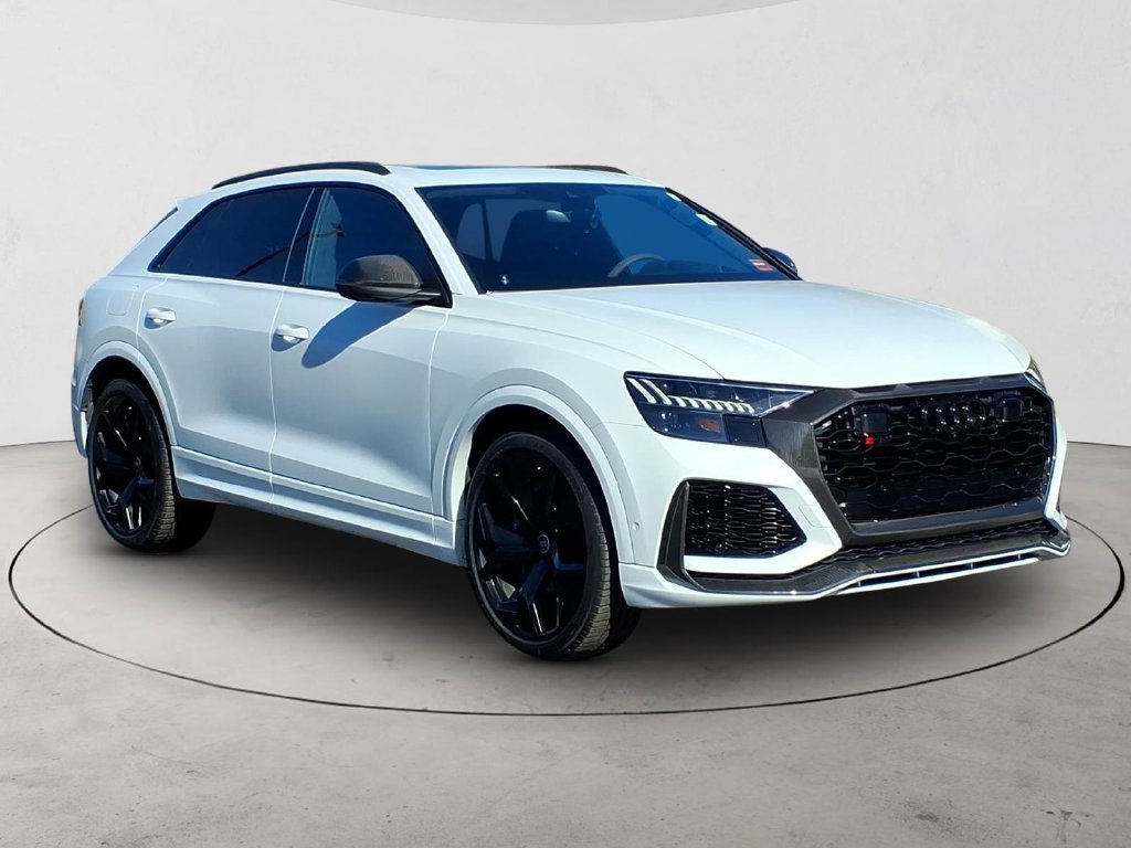 Used 2023 Audi RS Q8 AWD/4WD image 3