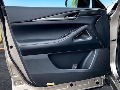Used 2026 INFINITI QX60 Luxe w/ Cargo Package FWD image 23