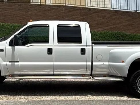 Used 1999 Ford F350 4x4 Crew Cab DRW Super Duty image 2