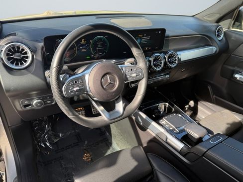 Used 2023 Mercedes-Benz EQB 300 4MATIC image 15