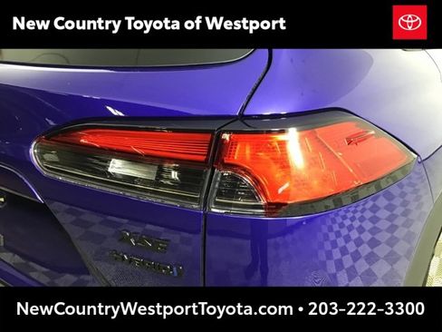 Used 2024 Toyota Corolla Cross XSE image 25