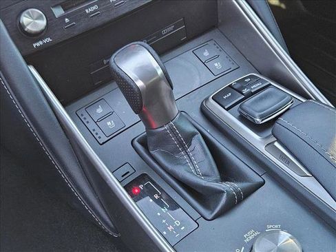 Used 2018 Lexus IS 300 IS 300 image 12