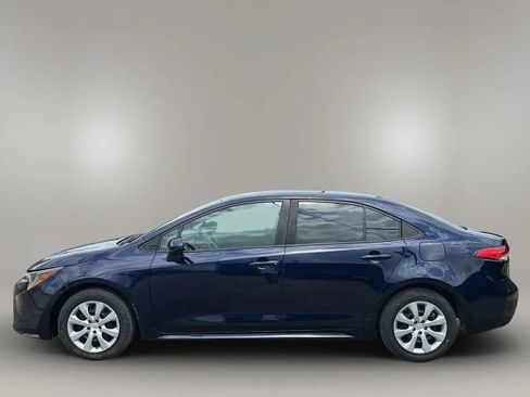 Used 2022 Toyota Corolla LE FWD image 8