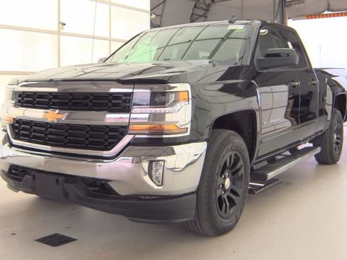 Used 2018 Chevrolet Silverado 1500 LT w/ All Star Edition AWD/4WD image 1