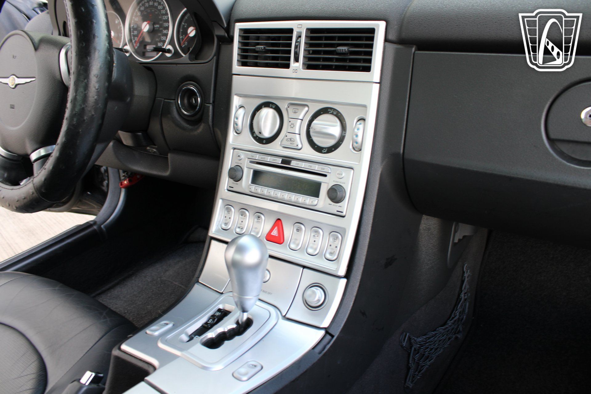 Used 2004 Chrysler Crossfire Coupe RWD image 6