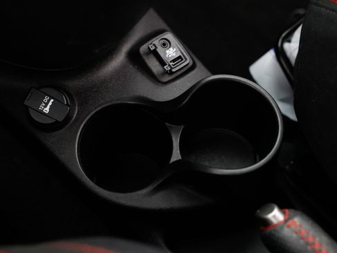 Used 2015 FIAT 500 Abarth image 40