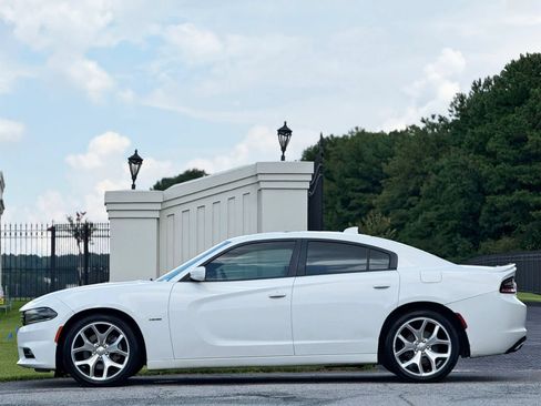 Used 2016 Dodge Charger R/T w/ Navigation & Travel Group RWD image 7