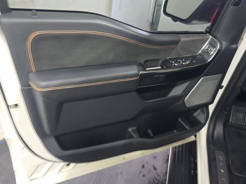 Used 2023 Ford F150 Platinum AWD/4WD image 9
