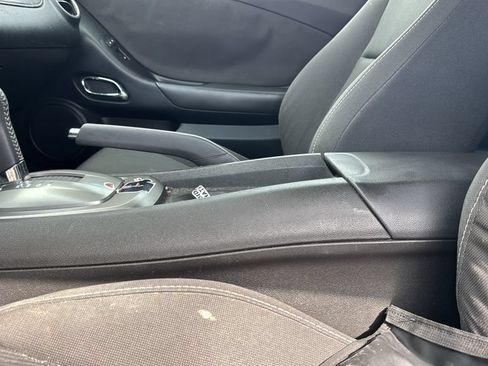 Used 2015 Chevrolet Camaro LT RWD image 25
