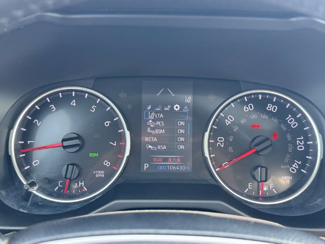 Used 2020 Toyota RAV4 XLE Premium AWD/4WD image 18