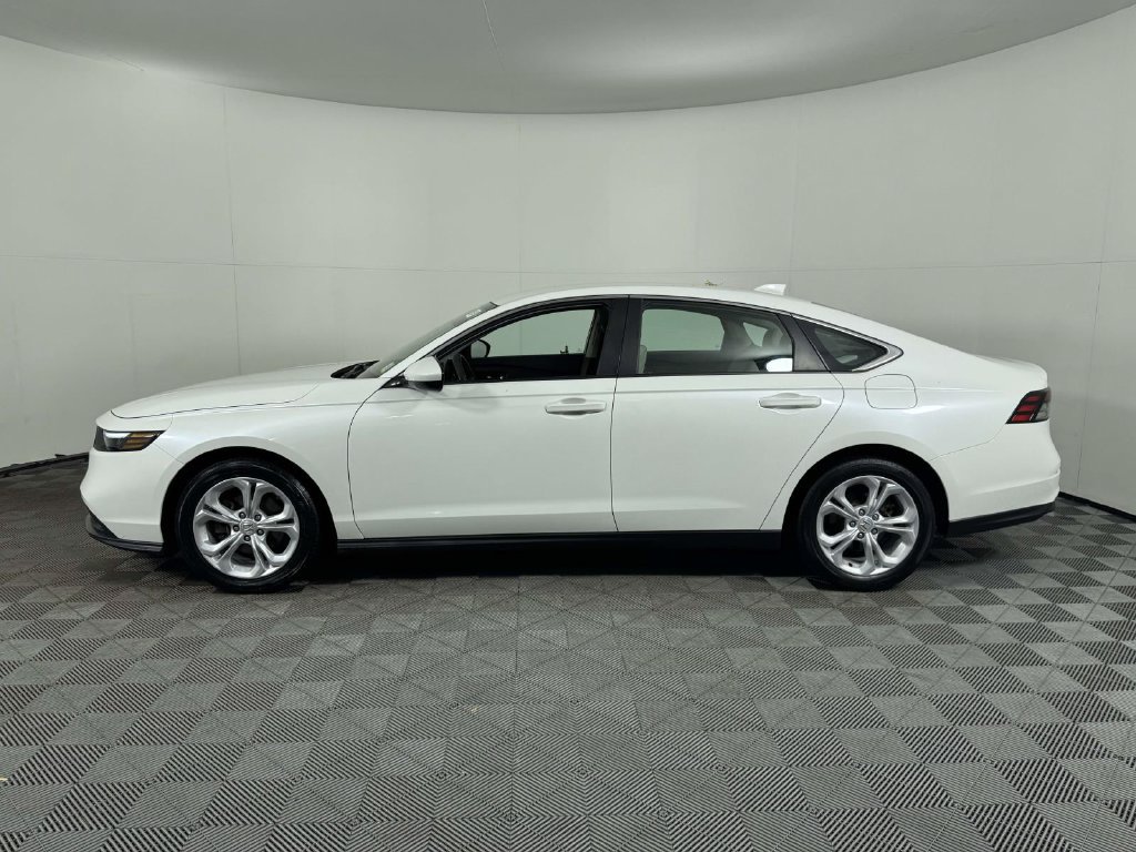 Used 2024 Honda Accord LX image 11