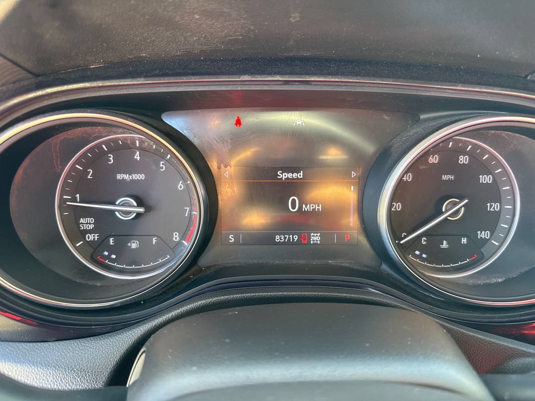 Used 2020 Buick Encore GX Select AWD/4WD image 32