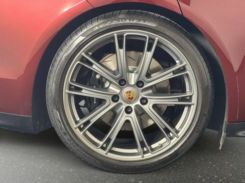 Used 2021 Porsche Panamera GTS AWD/4WD image 18