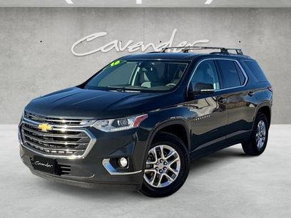 Used 2018 Chevrolet Traverse LT