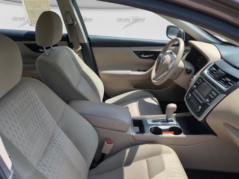 Used 2016 Nissan Altima 2.5 S w/ Power Driver Seat Package FWD image 15