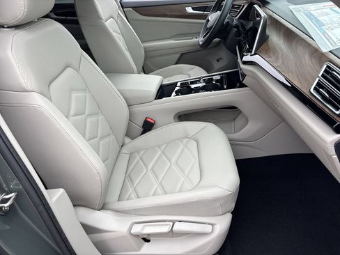 New 2026 Volkswagen Atlas SE AWD/4WD image 8
