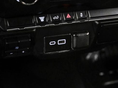 Used 2023 GMC Sierra 3500 Pro w/ Convenience Package image 23