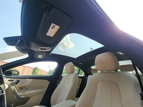 Used 2022 Mercedes-Benz CLA 250 image 28