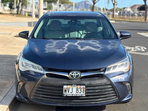 Used 2015 Toyota Camry XLE FWD image 7