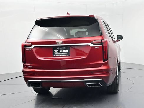 Used 2021 Cadillac XT6 Premium Luxury AWD/4WD image 7