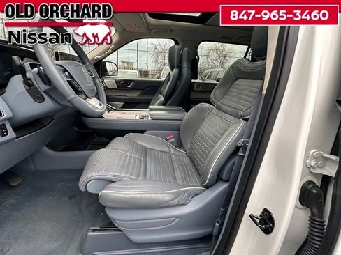 Used 2022 Lincoln Navigator L Black Label image 12