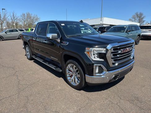 Used 2022 GMC Sierra 1500 SLT w/ SLT Premium Package image 2