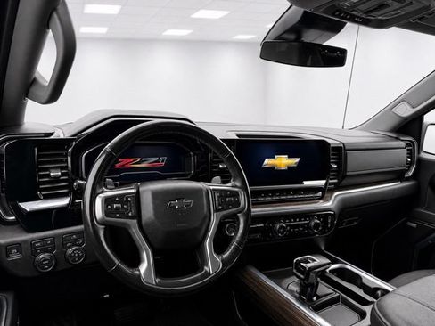 Used 2024 Chevrolet Silverado 1500 RST w/ True North Edition Plus AWD/4WD image 17
