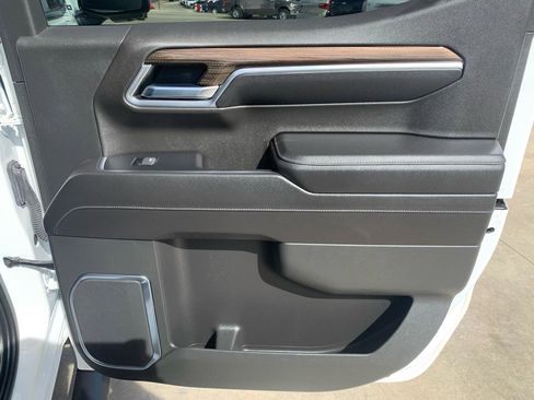 Used 2022 Chevrolet Silverado 1500 RST w/ Texas Edition Plus image 15