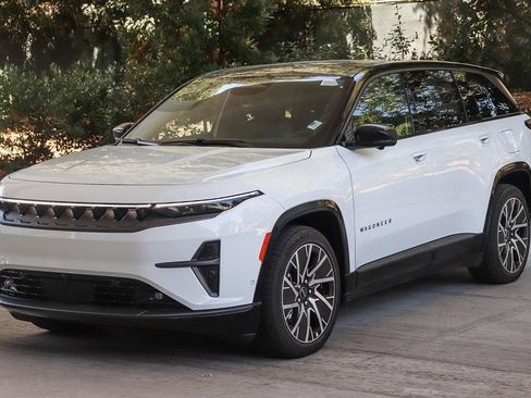 New 2025 Jeep Wagoneer S Limited image 3