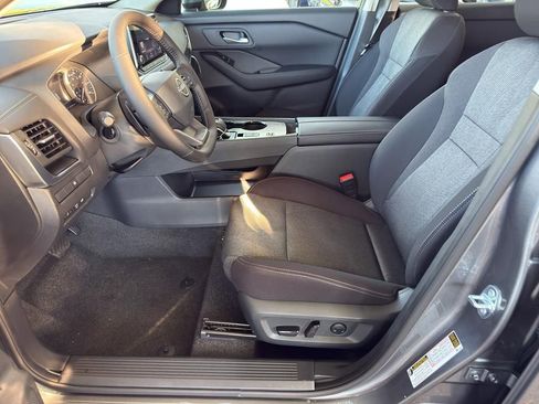 New 2026 Nissan Rogue SV image 15