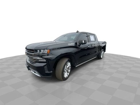 Used 2021 Chevrolet Silverado 1500 High Country w/ Technology Package AWD/4WD image 4