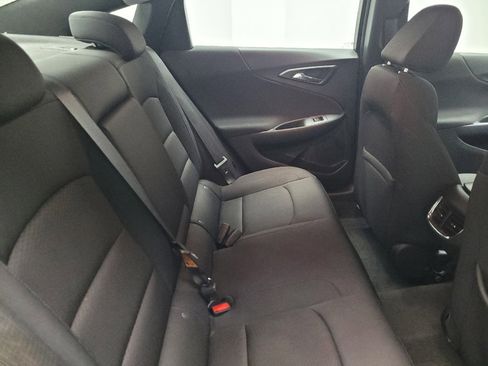 Used 2020 Chevrolet Malibu LT image 19