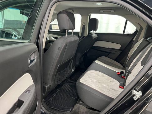 Used 2010 Chevrolet Equinox LS FWD image 9