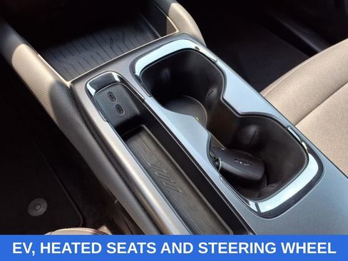 Used 2024 Chevrolet Equinox EV RS image 20