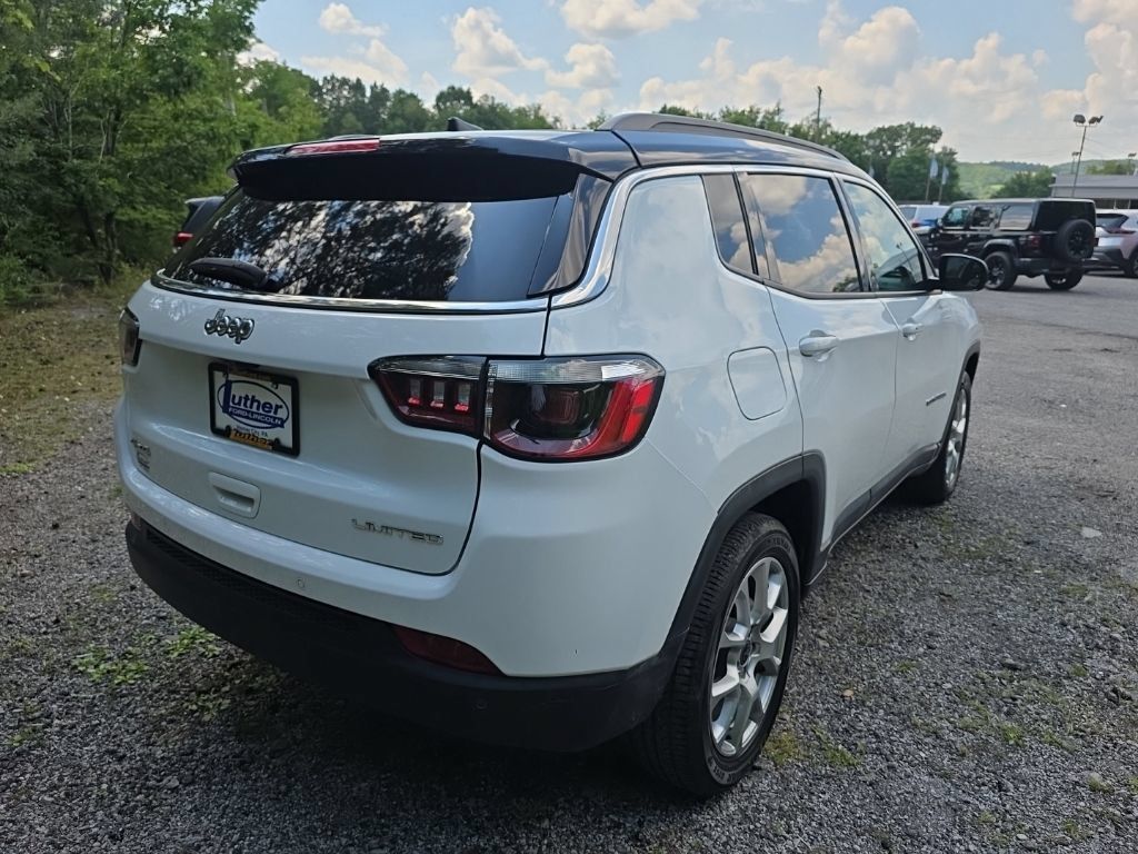 Used 2025 Jeep Compass Limited AWD/4WD image 8