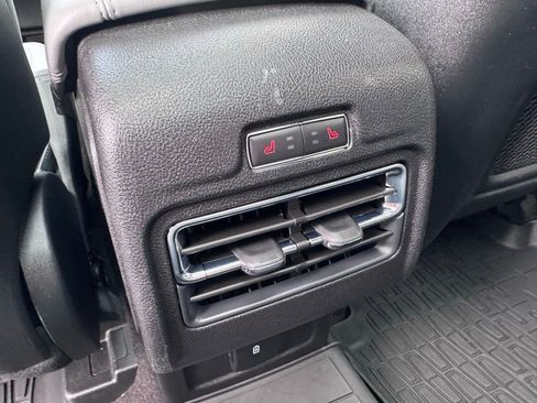 Used 2022 Lincoln Corsair AWD w/ Premium Package image 22
