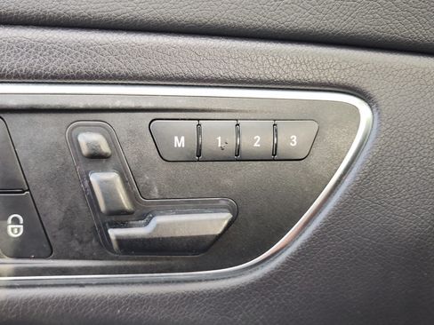 Used 2015 Mercedes-Benz CLA 45 AMG 4MATIC image 21