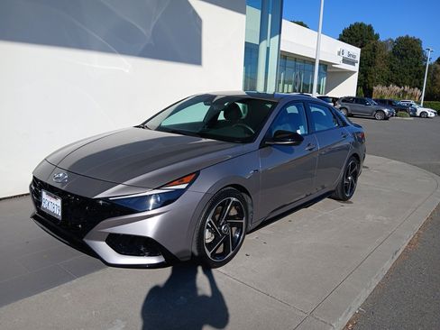 Used 2023 Hyundai Elantra N Line image 2