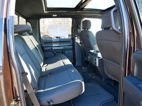 Used 2019 Ford F150 XLT w/ Equipment Group 302A Luxury image 8