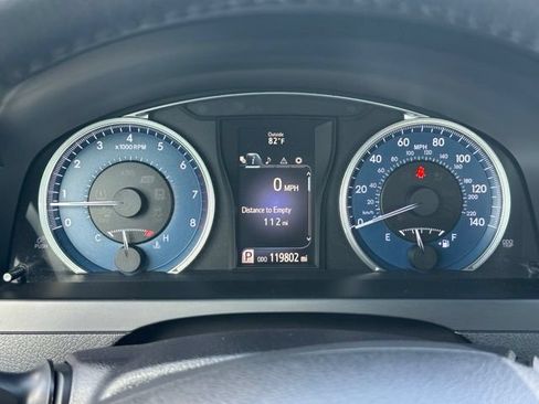 Used 2015 Toyota Camry XLE FWD image 15