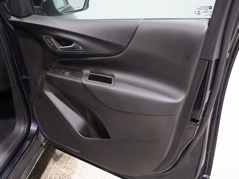 Used 2020 Chevrolet Equinox LT image 28