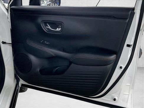 Used 2023 Honda HR-V Sport image 19