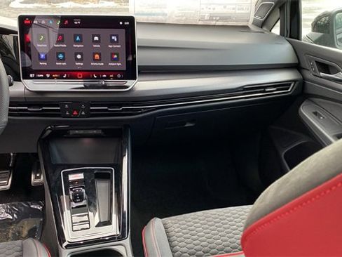 New 2026 Volkswagen GTI SE image 10