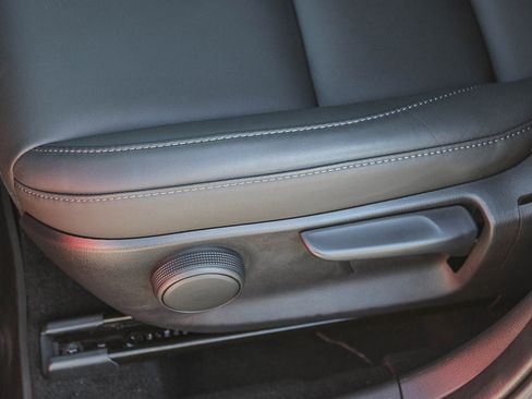 Used 2025 MAZDA CX-30 AWD 2.5 S w/ Select Sport Pkg image 22